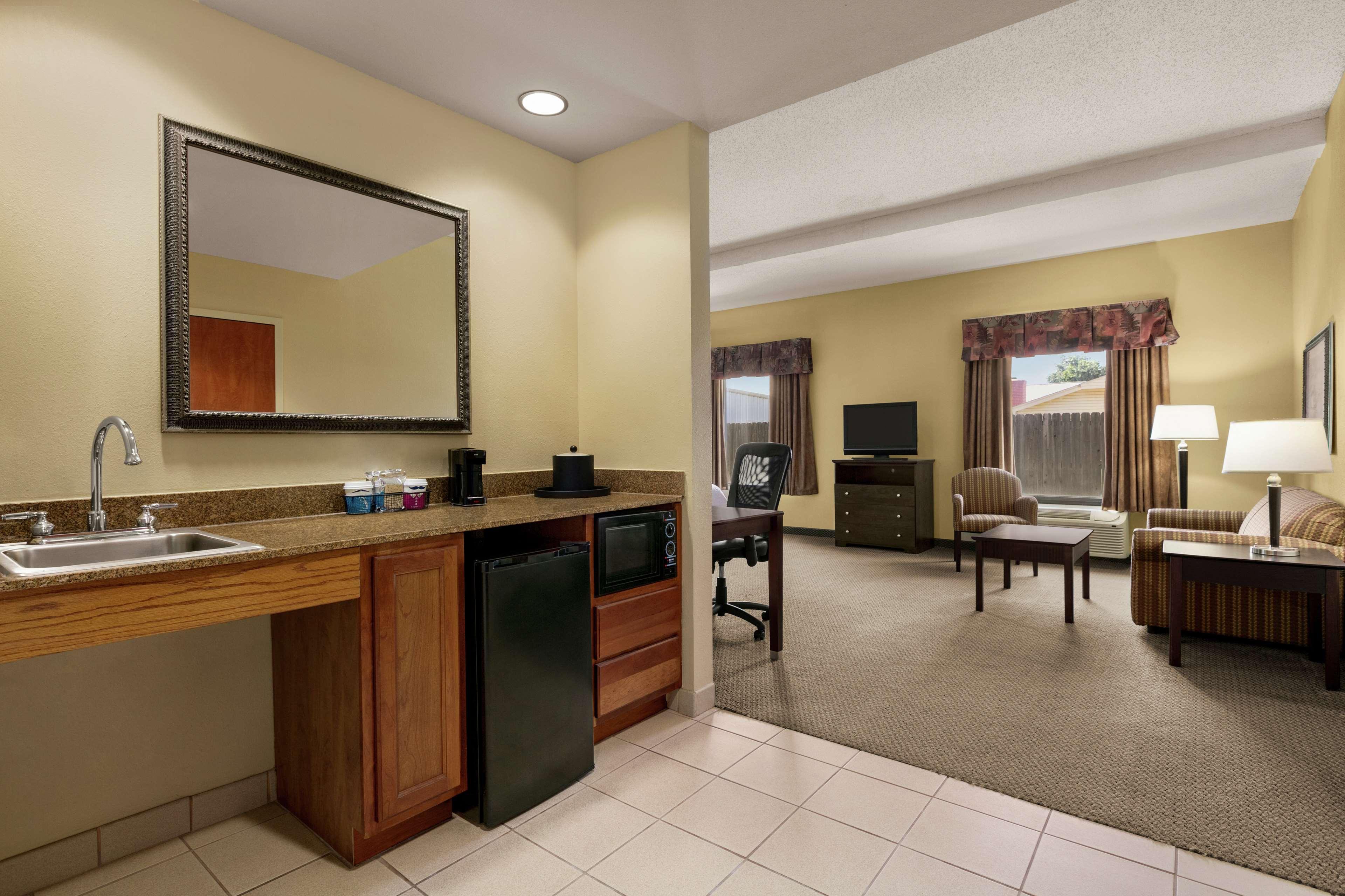 Hampton Inn&Suites Lawton Extérieur photo