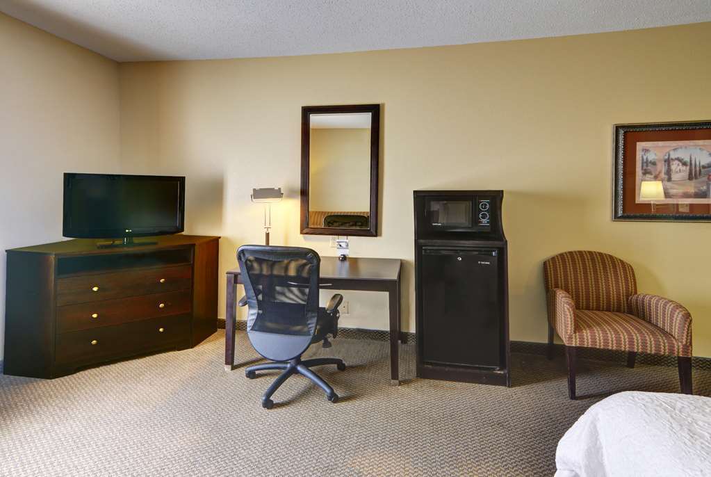 Hampton Inn&Suites Lawton Chambre photo